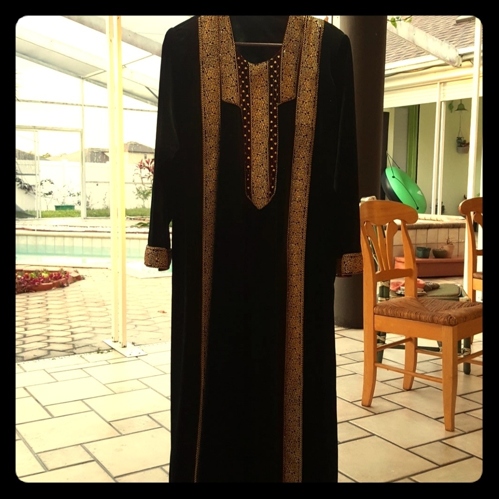 ARABIC rare traditional woman dress.